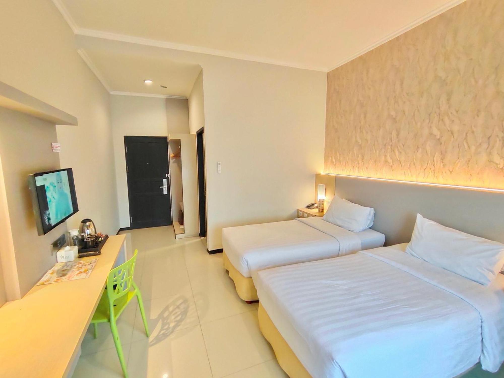 Capital O 949 Royal Park Hotel Samarinda Exterior foto